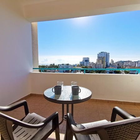 Off Course Seaview Apartment ลาร์นาคา ภายนอก รูปภาพ